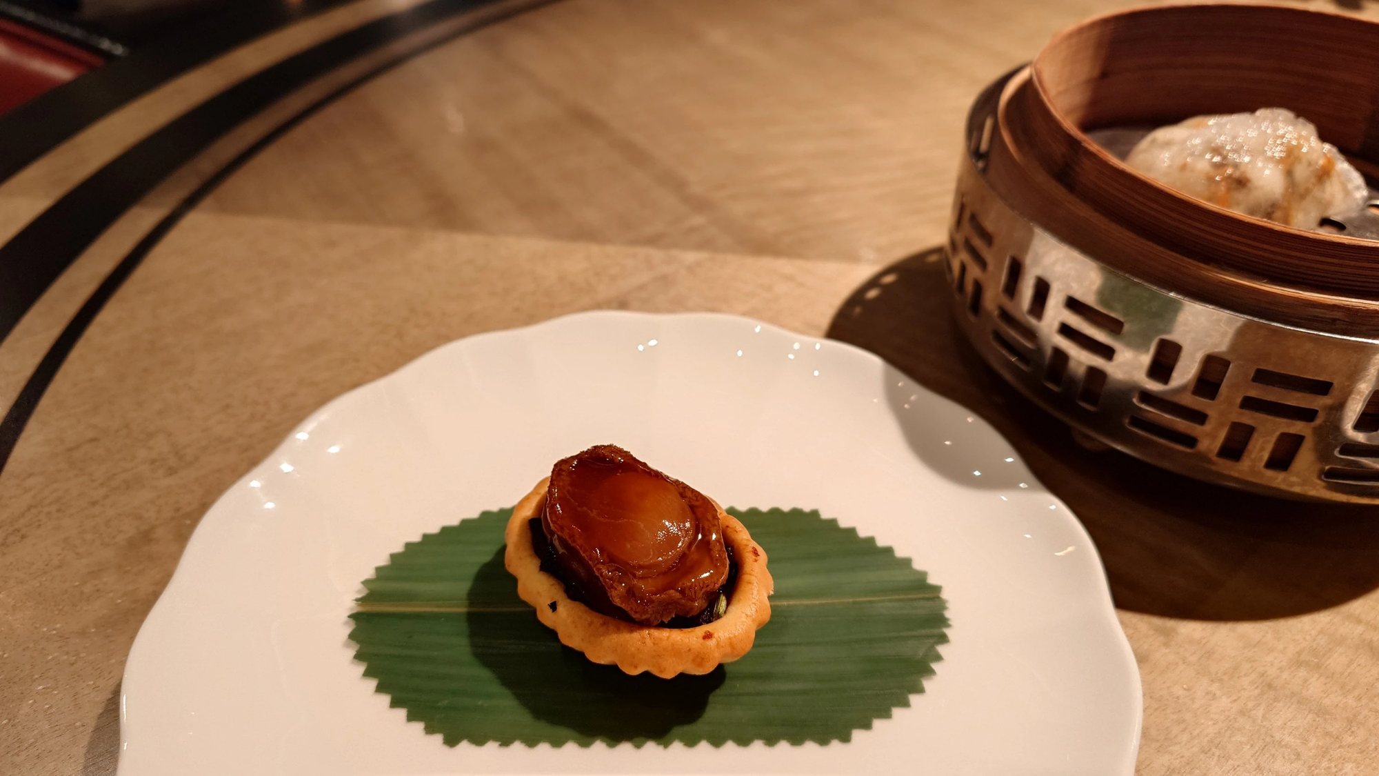Abalone tart at Jiang-Nan Chun